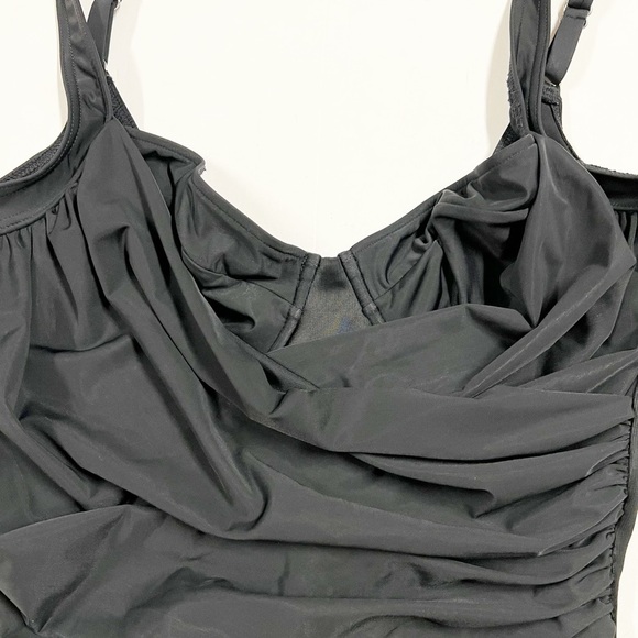 MIRACLESUIT Womens Plus Black Sanibel One Piece Sculpted Ruched Swimsuit Size 18 - Picture 5 of 12